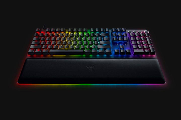 Actual product image Razer Huntsman V2 (USA, Cable)