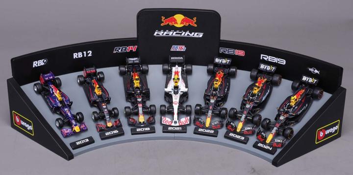 Bburago F1 7er-Set Displaykurve Red Bull Racing 1/43