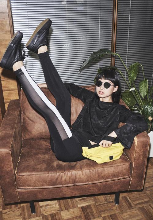 Immagine prodotto Urban Classics Leggings con tasca a righe Tech Mesh da donna (XS)