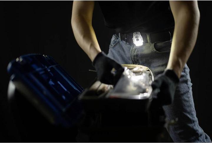 Image du produit ArmyTek Crystal WUV Grey Lampe de poche LED avec dragonne, avec interface USB (6.30 cm, 150 lm)