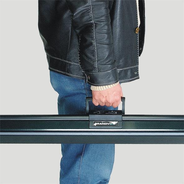 Image du produit Grandview 92" 16:9 Portable Pull-Up Projection Screen (92", 16:9)