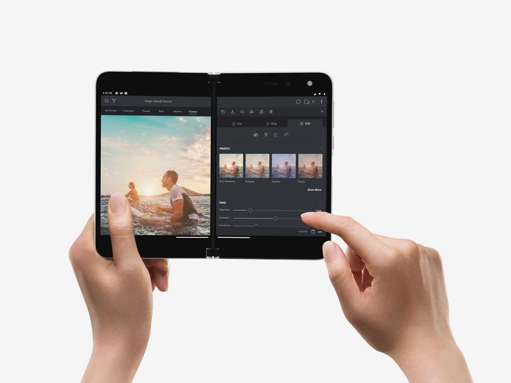 Produktbild Microsoft Surface Duo Qualcomm Snapdragon 855 5.6inch 6GB 128GB LTE Android 10 Projekt MSD (P) (128 GB, Glacier, 5.60", Dual SIM)