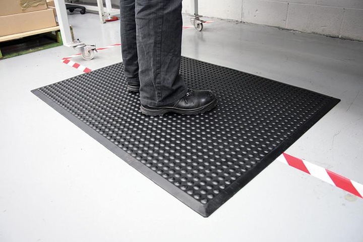 Produktbild kaiserkraft Anti-Ermüdungsmatte, schwer entflammbar (900 x 1200 mm)