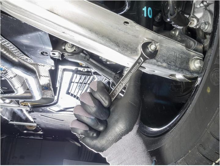 Produktbild HAZET Ring-Maulschlüssel Satz (10 mm, 11 mm, 12 mm, 13 mm, 14 mm, 15 mm, 16 mm, 17 mm, 18 mm, 19 mm, 21 mm, 22 mm, 24 mm, 7 mm, 8 mm, 9 mm)