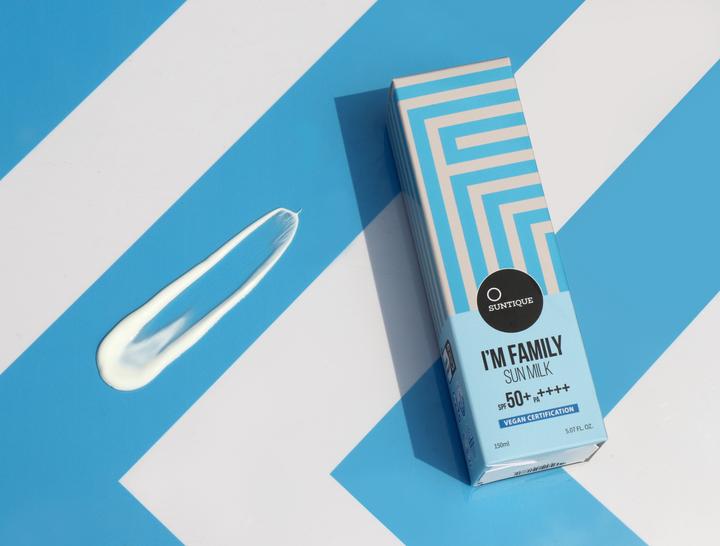 Produktbild Suntique I'm family sun milk (SPF 50+, 150 ml)