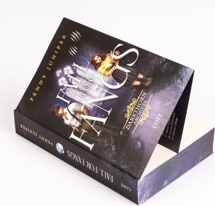 Produktbild Darkthorn Archives 2: Fall for Fangs (Deutsch, Penny Juniper, 2026)