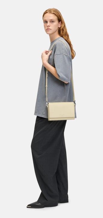 Produktbild Liebeskind Berlin Crossbody Mittelgrosse Crossbody Bag aus Schafsleder