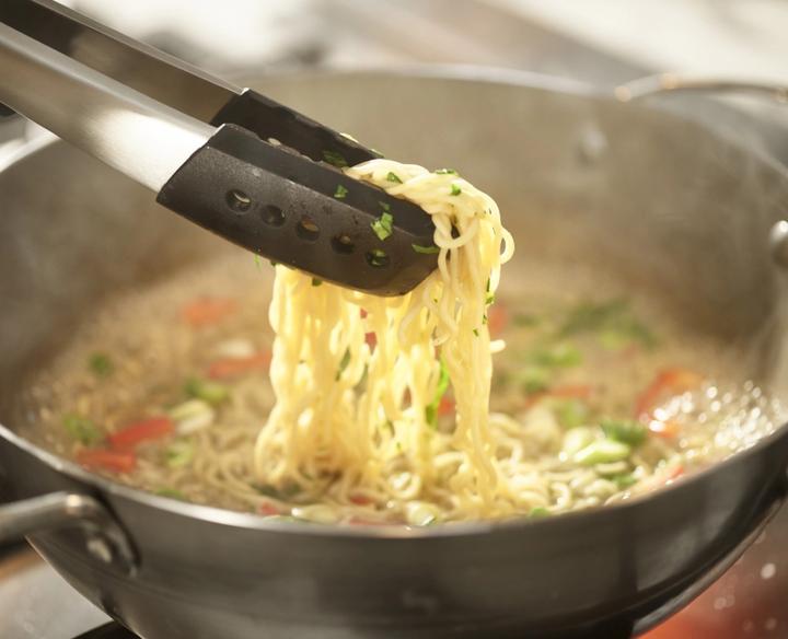 Actual product image Joseph Joseph Silicone Tongs Elevate Fusion Set of 2