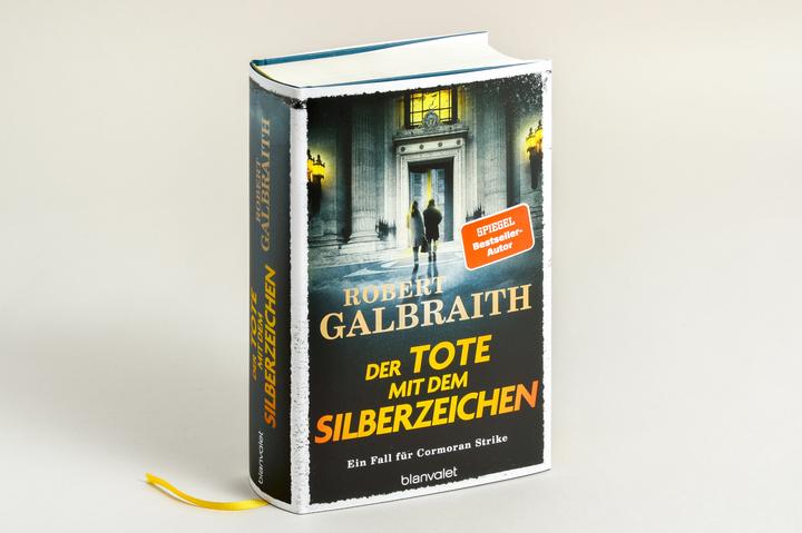Actual product image Hallmarked Man (Cormoran Strike 8) (German, Christoph Göhler, Kristof Kurz, Robert Galbraith, Wulf Bergner, 2025)