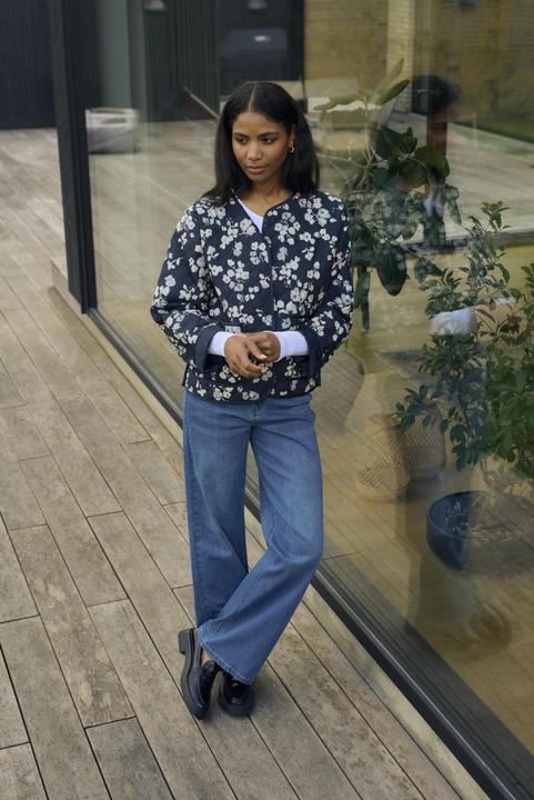 Actual product image Kaffe Valia (36)