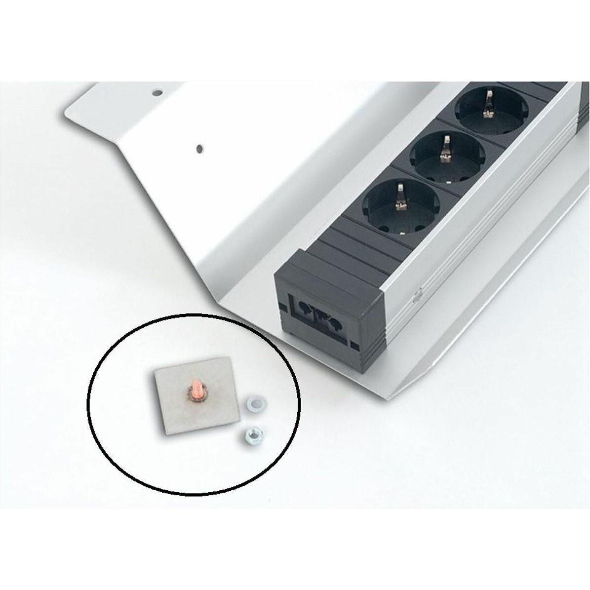 Bachmann, Ciabatta multipresa, 940.8 Kit di montaggio Accessori per il rack