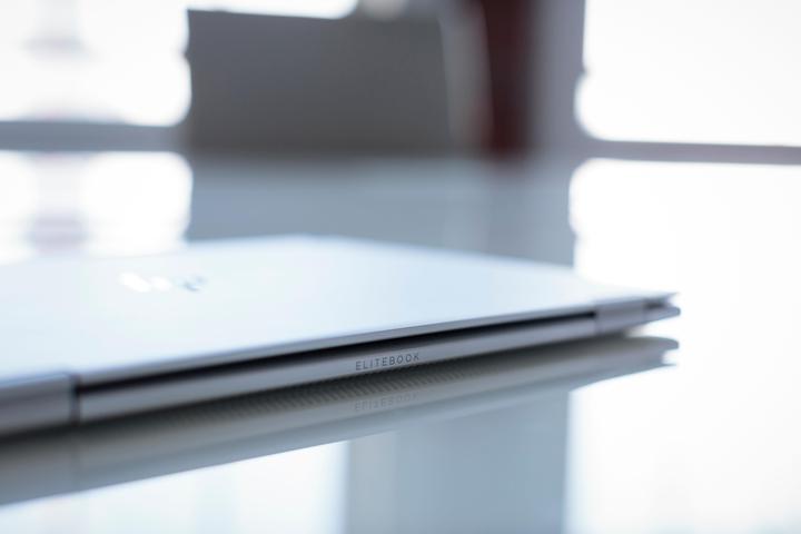 Produktbild HP EliteBook x360 (13.30", Intel Core i7-7600U, 16 GB, 512 GB, CH)