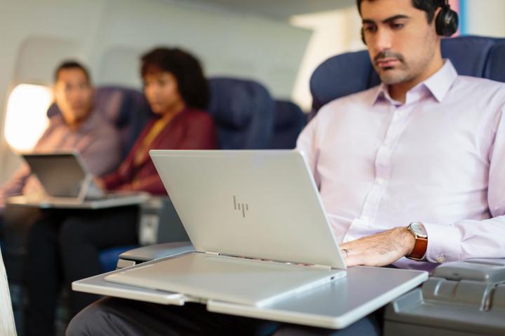 Produktbild HP EliteBook x360 (13.30", Intel Core i7-7600U, 16 GB, 512 GB, CH)