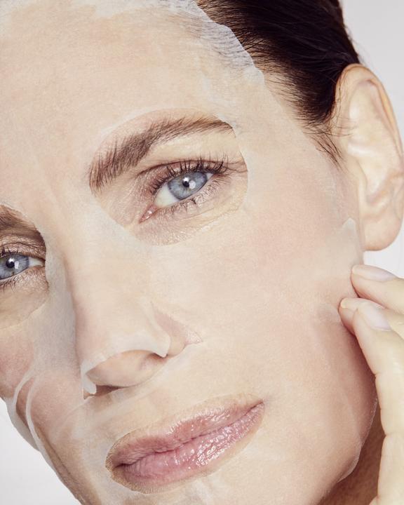 Actual product image NIVEA Cellular Expert Lift Anti-Age Tuchmaske (1000 ml)