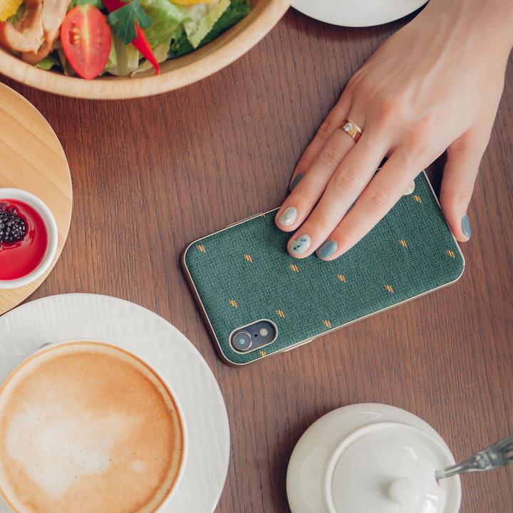 Actual product image Moshi Vesta (Apple iPhone XR)