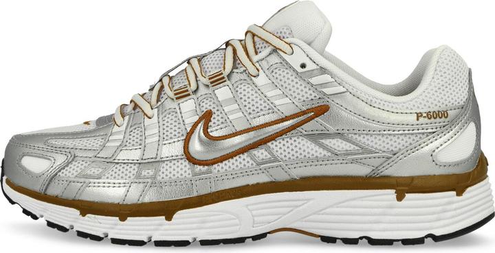 Blanc, light british tan, Metallic Silver, Sail