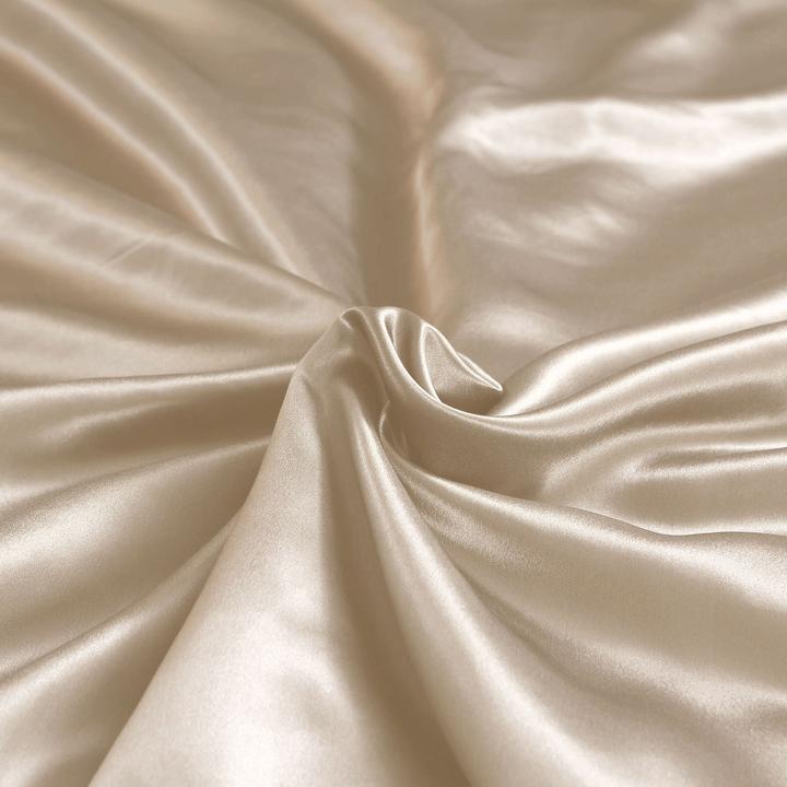 Produktbild Ailoria DREAM TOUCH Silk Blanket (135x200) (beige) (Duvetbezug, 135 x 200 cm)