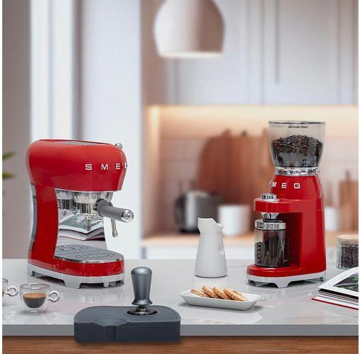 Actual product image Smeg 50's Retro Style
