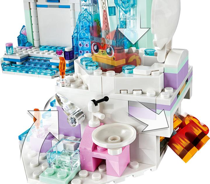 Actual product image LEGO Shimmering glitter spa. (70837)