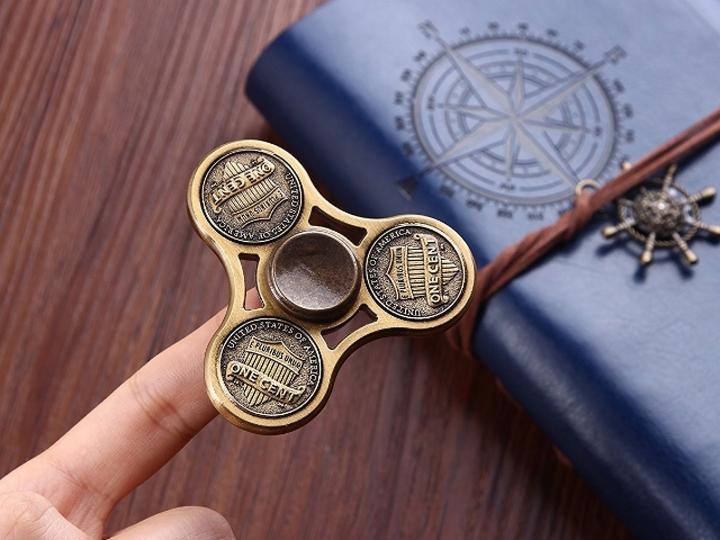 Image du produit FidgetSpinner One Cent Coins Dollar Pièce de monnaie Main Spinner