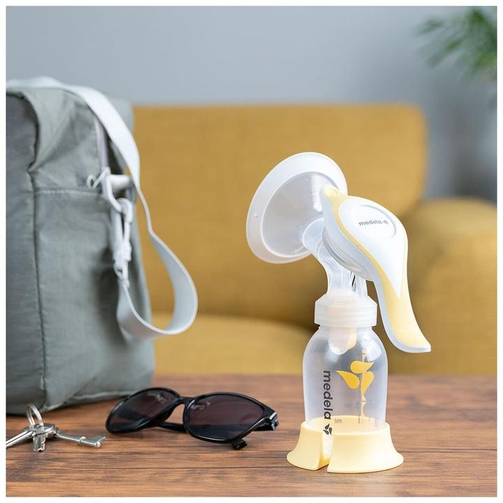 Produktbild Medela Harmony Handmilchpumpe Essentials Pack