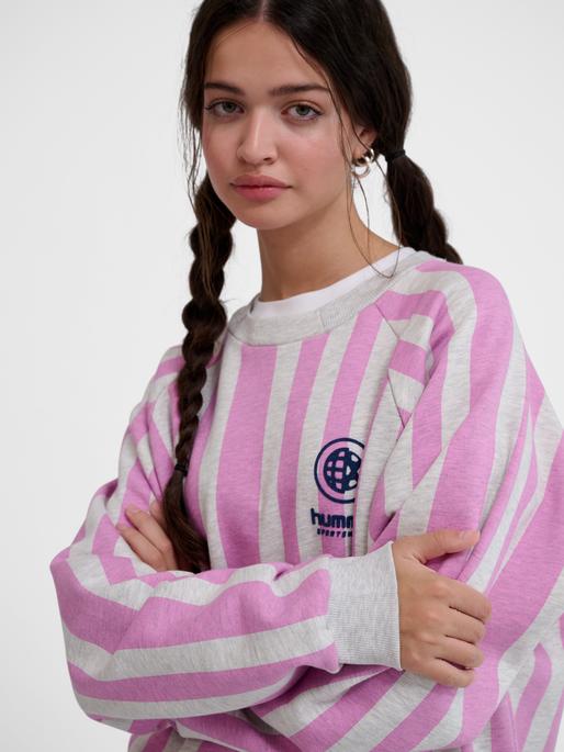 Immagine prodotto hummel amore per il calcio hmlLOOSE CREWNECK (XXL)