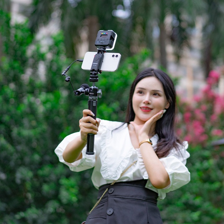 Actual product image Ulanzi Bracket ST-06S (Tripod smartphone holder)