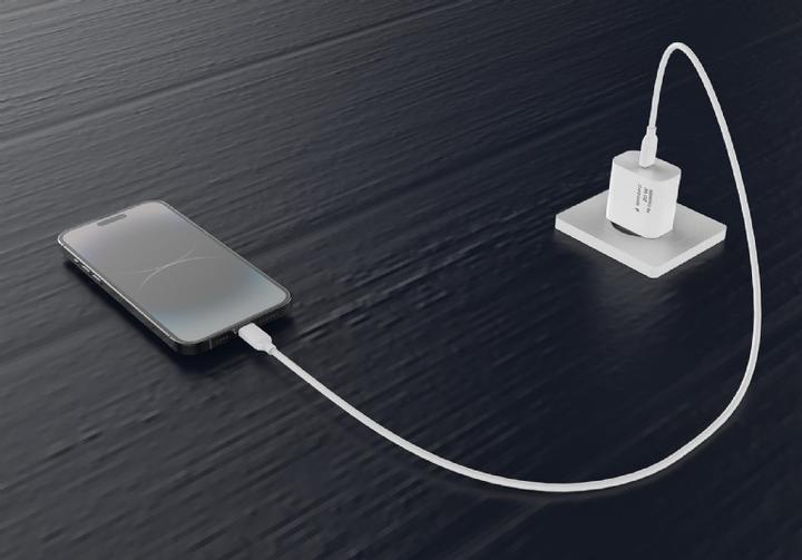 Actual product image Baseus CHARGER USB-C 20W 1PORT/TA-UC-PD20-01-W GEMBIRD (20 W, 1 portion)