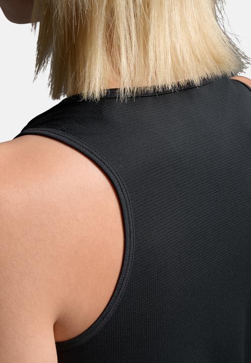 Produktbild 2XU Aero Mesh Singlet (M)