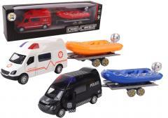 Pro Kids Ein Lieferwagen mit einem Pontonboot auf einem Anhänger