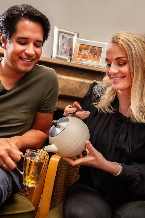 Actual product image Bredemeijer Bella Ronde teapot 1.2l beige brown 101016 (1.20 l)