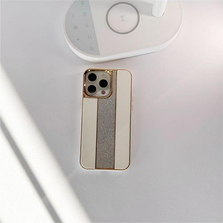 Actual product image iLike iPhone 15 Pro Diamonds and Leather Case (Apple iPhone 15 Pro)