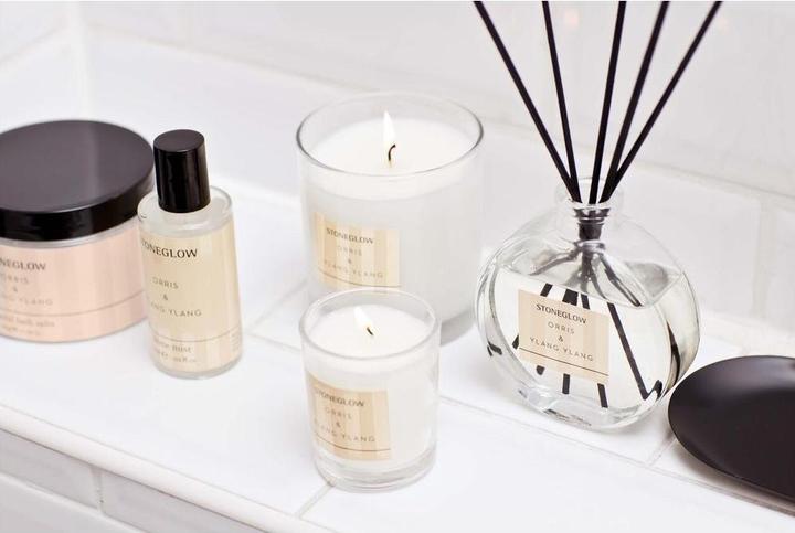 Produktbild Stoneglow Modern Classics (140 ml)