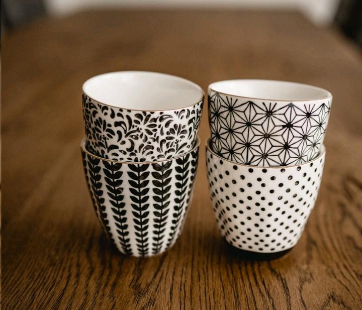 Immagine prodotto Kadastar Metropolitan Leaves tazza da caffè 250 ml, nero/bianco (250 ml, 1 x)