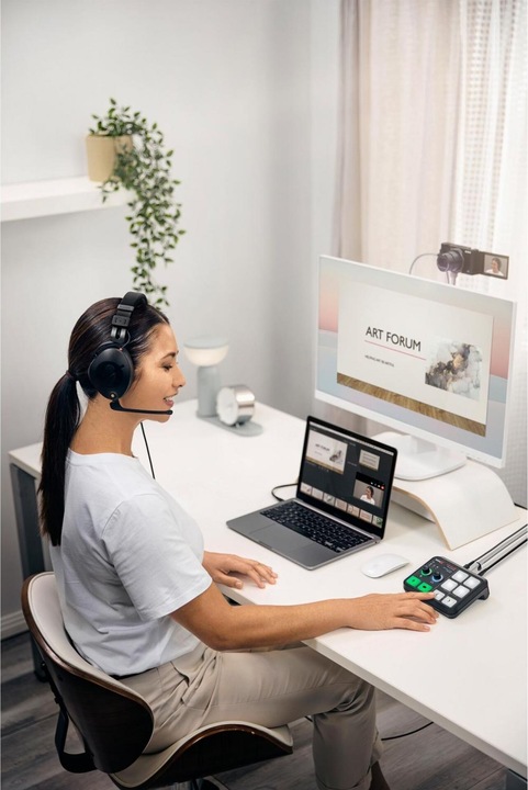 Actual product image Streamer X