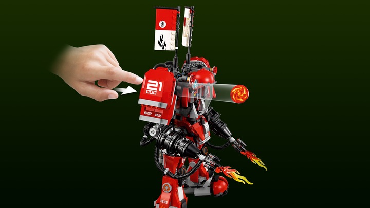 Actual product image LEGO Ninjago Movie Kai's Fire-Mech (70615, LEGO Ninjago)