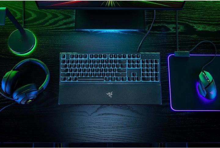 Actual product image Razer for games Ornata V3 X RGB LED lighting, US, with cable, Black, Silent Membrane, Numeric Keypad (USA, Cable)