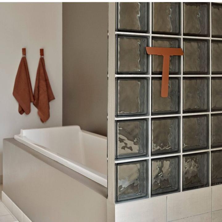 Actual product image Zone Denmark Duschabzieher Ume Terracotta, Wischbreite: 24 cm, Faltbar