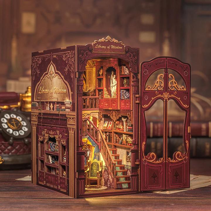 Produktbild Library of Wisdom - Book Nook