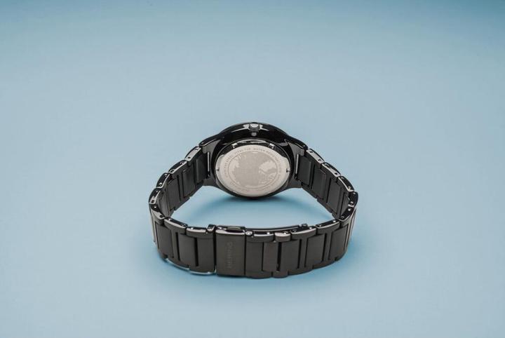 Produktbild Bering Classic (Analoguhr, 40 mm)