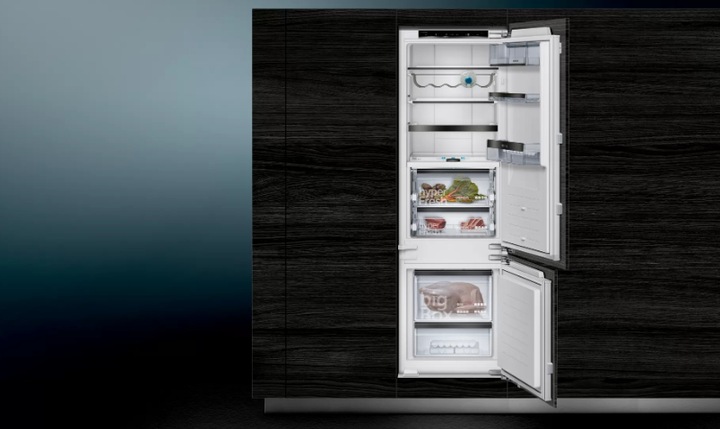 Produktbild Siemens KI87FHDD0 iQ700 Einbau-Kühl-Gefrier-Kombination mit Gefrierbereich unten (237 l)