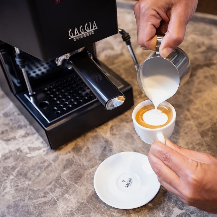 Actual product image Gaggia Classic EVO Black RI9481/14