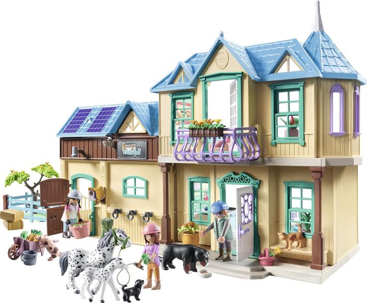 Actual product image Playmobil Waterfall Ranch (71351)