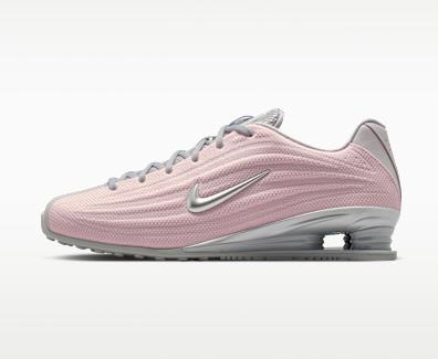Appartamento Argento, Argento metallico, Nebbia grigia, schiuma rosa