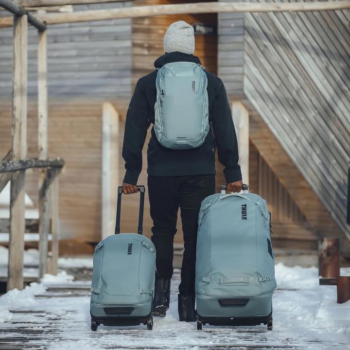 Actual product image Thule CHASM CARRY-ON 55CM/22IN - POND GREY (49 l)