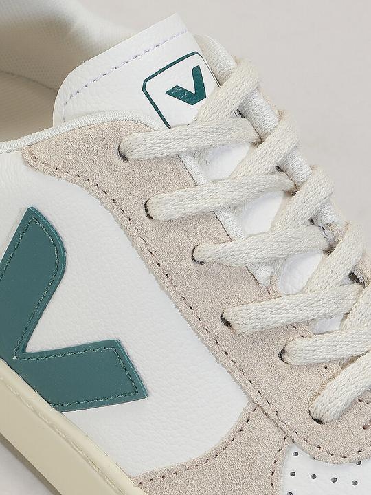 Produktbild Veja V-10 (36)