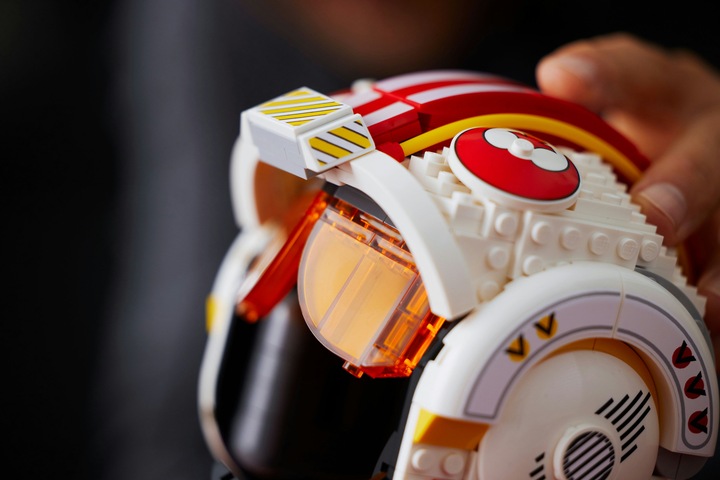 Produktbild LEGO Helm von Luke Skywalker (75327, LEGO Star Wars)