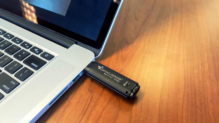 Produktbild DataLocker SENTRY ONE SECURE USB 3.1 GEN1 (128 GB, USB-A)