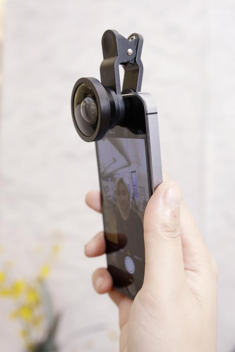 Image du produit Kikkerland Objectif grand angle Selfie