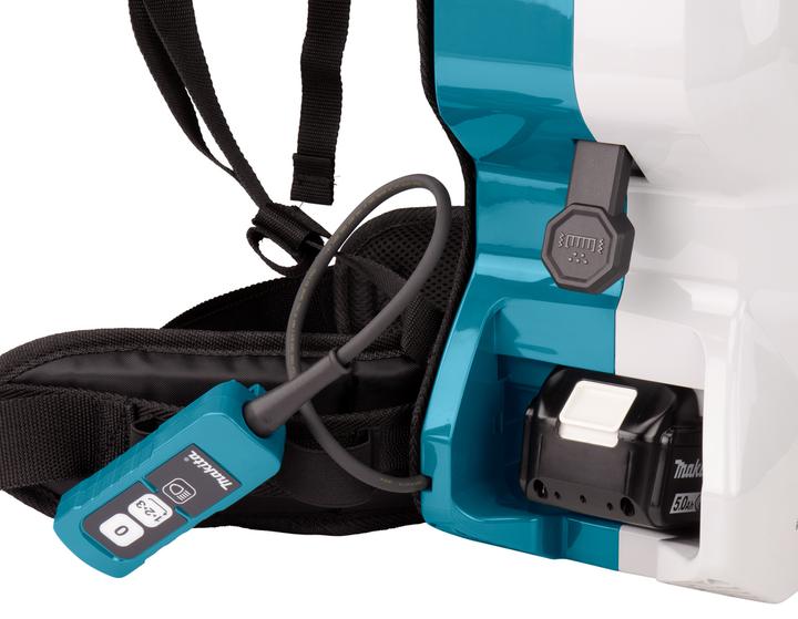 Actual product image Makita DVC660Z (Back hoover)